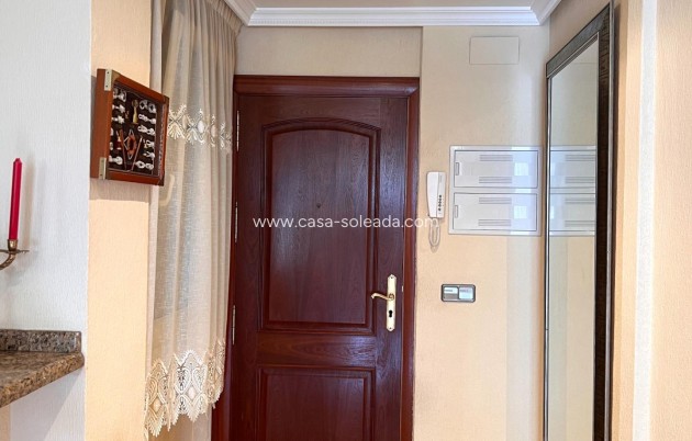 Resale - Apartment / flat - Torrevieja