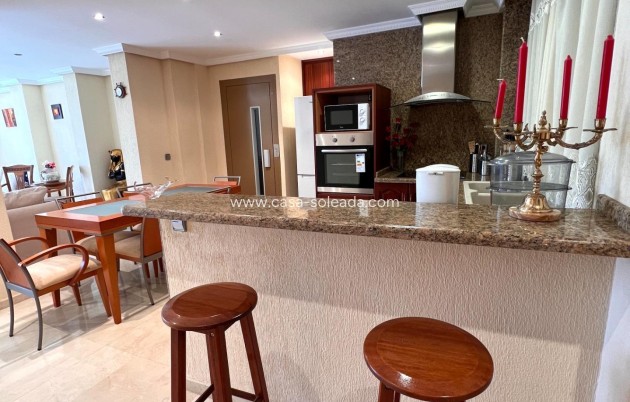 Resale - Apartment / flat - Torrevieja