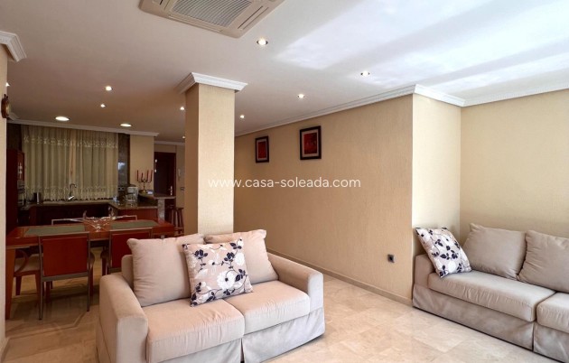 Resale - Apartment / flat - Torrevieja