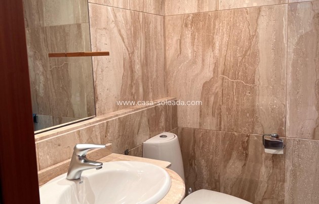 Resale - Apartment / flat - Torrevieja