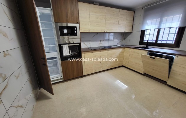 Herverkoop - Villa - San Miguel de Salinas - Cerro del Sol