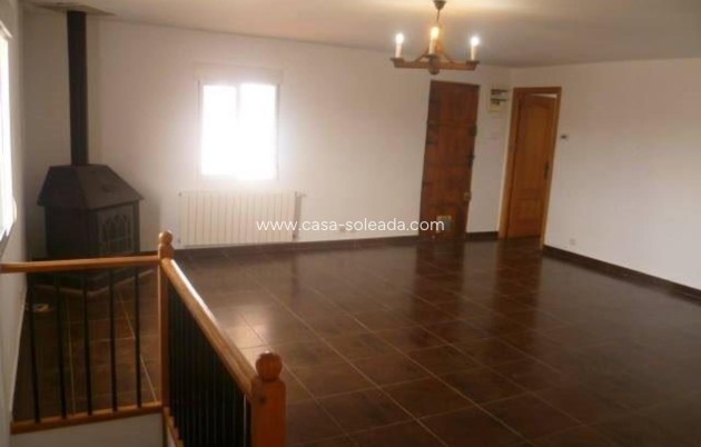 Resale - Villa - Yecla