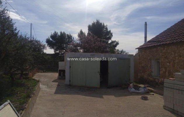 Resale - Villa - Yecla