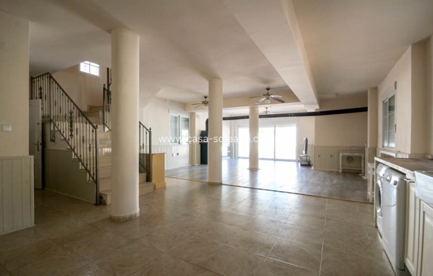 Resale - Villa - La Zenia