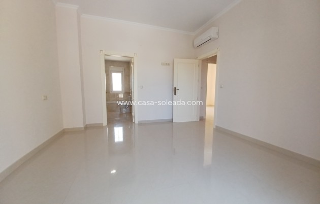 Wiederverkauf - Villa - Cabo Roig