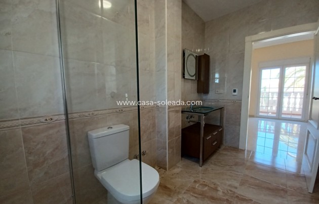Wiederverkauf - Villa - Cabo Roig
