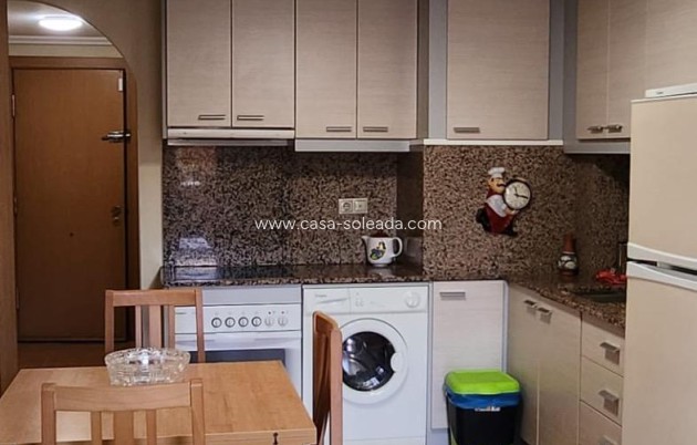 Herverkoop - Appartement / flat - Formentera de Segura - Los Palacios