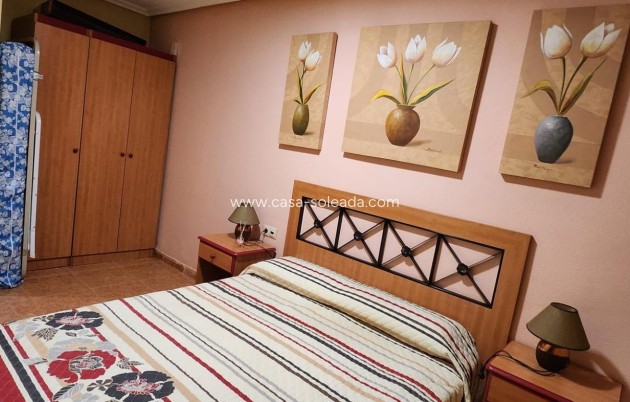 Herverkoop - Appartement / flat - Formentera de Segura - Los Palacios