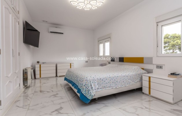 Herverkoop - Villa - Alicante - Costa Blanca