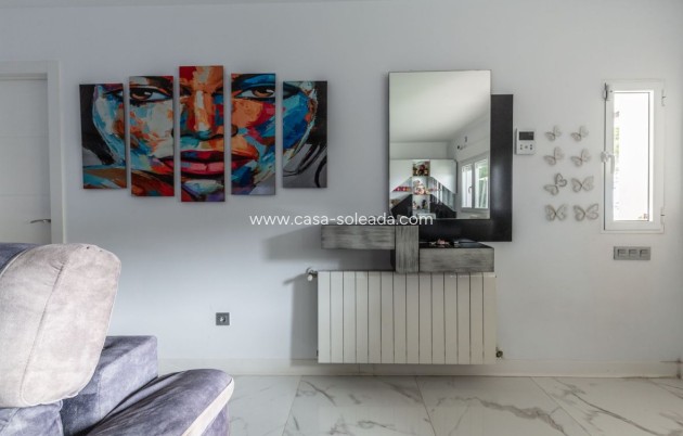 Herverkoop - Villa - Alicante - Costa Blanca