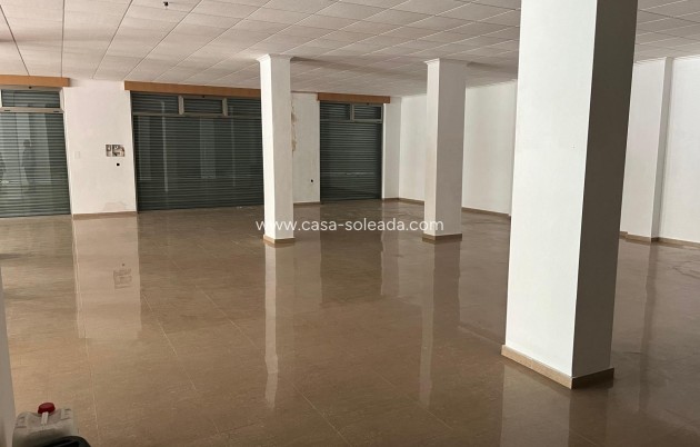 Herverkoop - Reclame - Torrevieja - Playa de los Locos