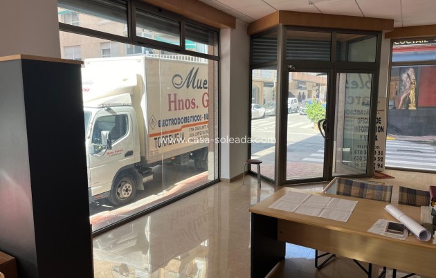 Herverkoop - Reclame - Torrevieja - Playa de los Locos