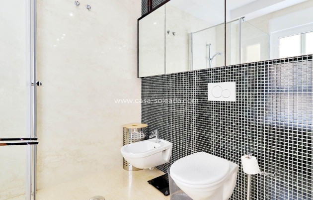 Herverkoop - Appartement / flat - Torrevieja