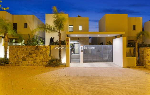 Revente - Villa - Ciudad Quesada