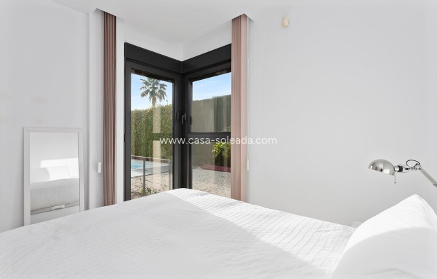 Revente - Villa - San Juan de Alicante
