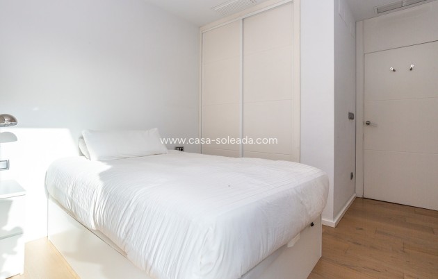 Revente - Villa - San Juan de Alicante