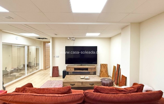 Reventa - Comercial - Torrevieja