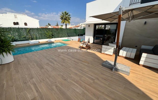 Herverkoop - Villa - Ciudad Quesada