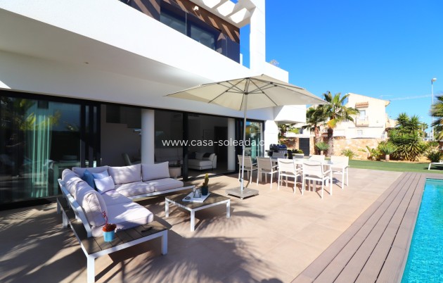 Reventa - Villa - Ciudad Quesada