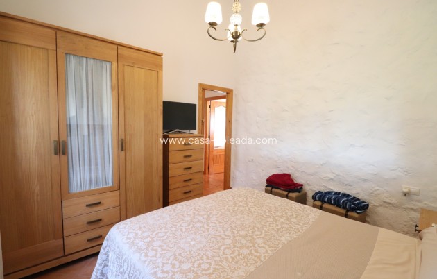 Resale - Country Property/Finca - Benijofar