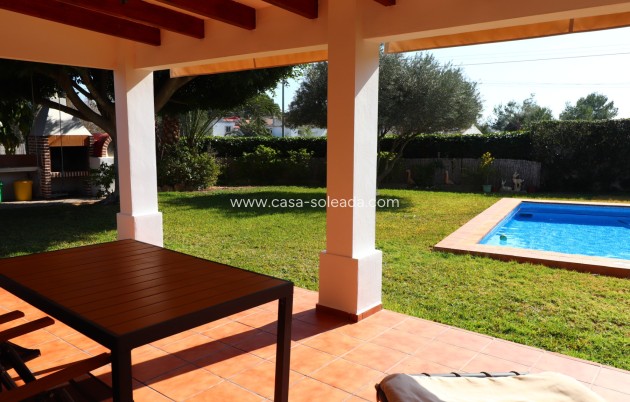 Resale - Country Property/Finca - Benijofar