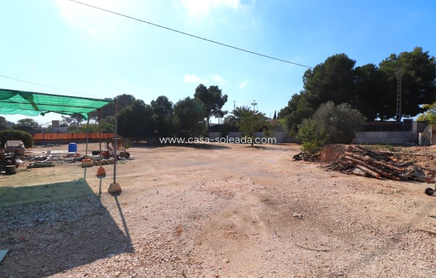 Resale - Country Property/Finca - Benijofar