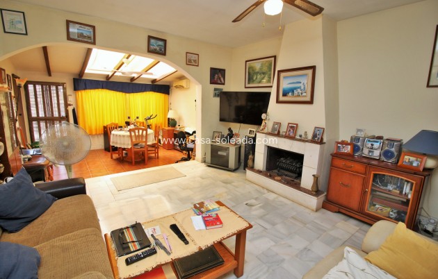 Revente - Maison de ville - Villamartin - Villamartín