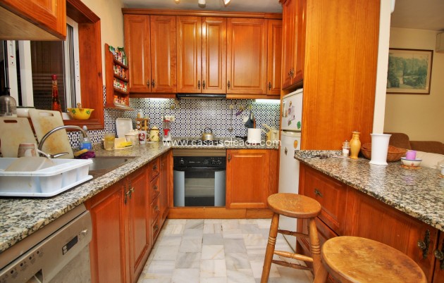 Revente - Maison de ville - Villamartin - Villamartín