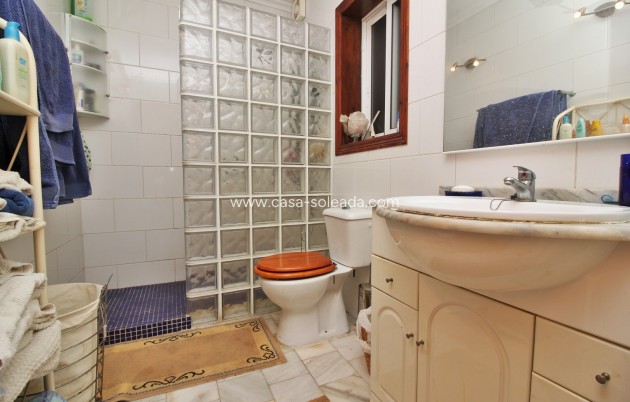 Revente - Maison de ville - Villamartin - Villamartín