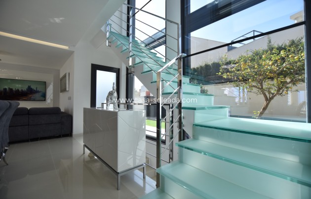 Resale - Villa - San Miguel de Salinas