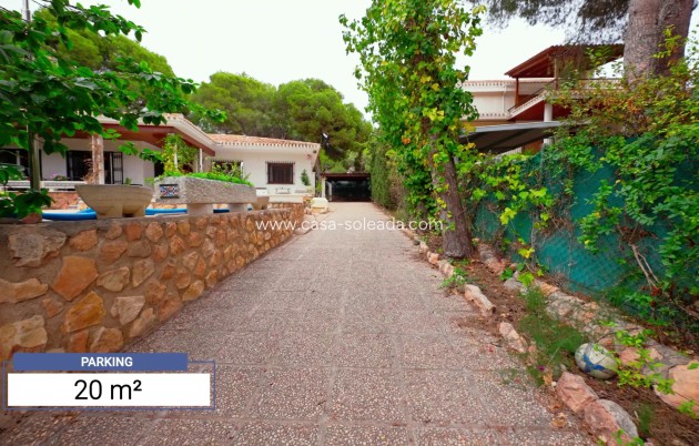 Herverkoop - Villa - Dehesa De Campoamor
