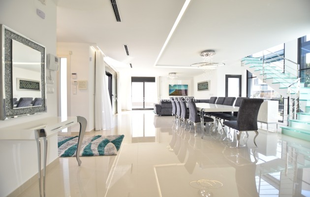 Resale - Villa - San Miguel de Salinas