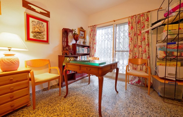 Herverkoop - Villa - Dehesa De Campoamor