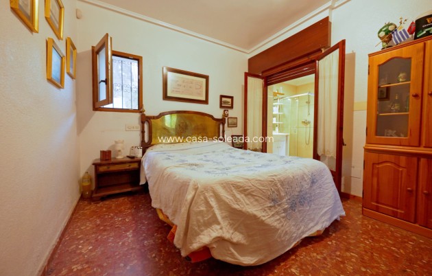 Herverkoop - Villa - Dehesa De Campoamor