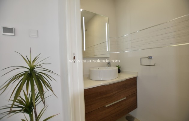 Resale - Villa - San Miguel de Salinas