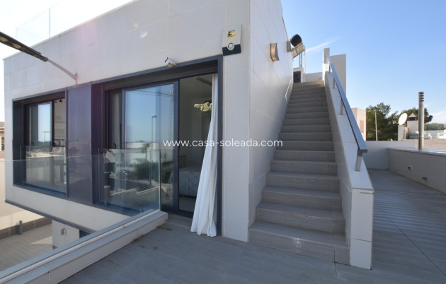 Resale - Villa - San Miguel de Salinas