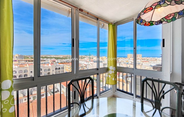 Reventa - Apartamento / piso - Torrevieja