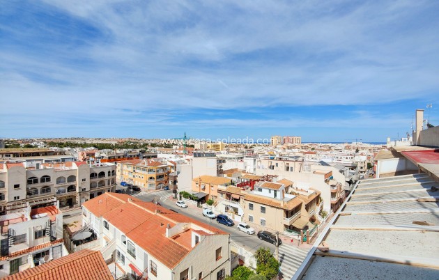 Reventa - Apartamento / piso - Torrevieja