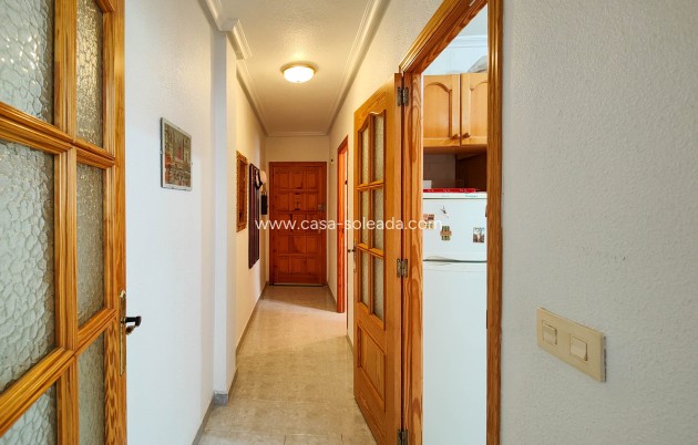 Reventa - Apartamento / piso - Torrevieja