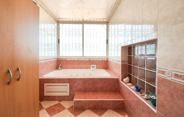 Reventa - Apartamento / piso - Torrevieja