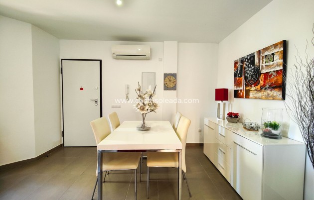 Herverkoop - Appartement / flat - Orihuela Costa