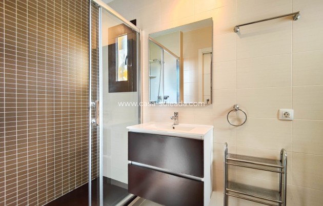 Herverkoop - Appartement / flat - Orihuela Costa
