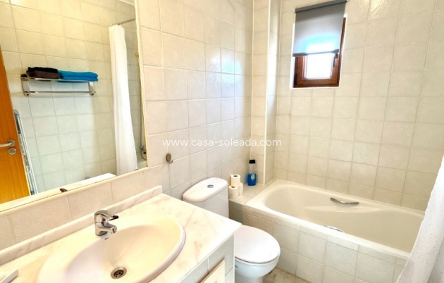 Reventa - Apartamento / piso - Algorfa