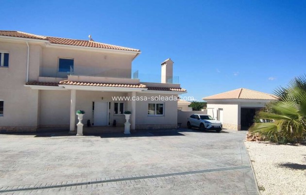 Herverkoop - Villa - Pinoso - Inland