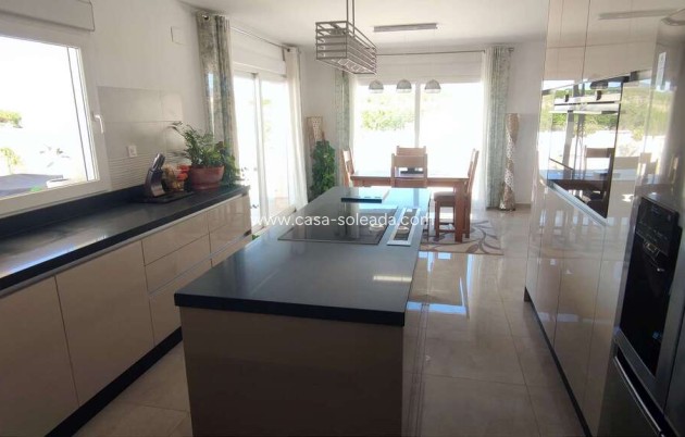 Herverkoop - Villa - Pinoso - Inland
