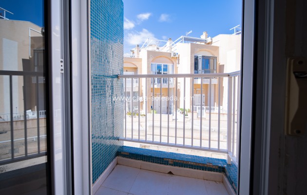 Resale - Villa - Torrevieja - Cabo cervera