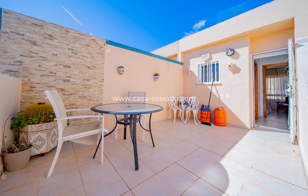 Resale - Villa - Torrevieja - Cabo cervera