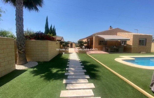 Herverkoop - Country Property/Finca - Albatera - Inland