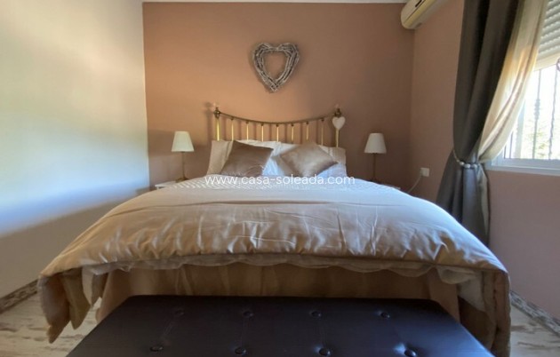 Herverkoop - Country Property/Finca - Albatera - Inland