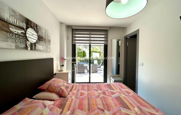 Reventa - Villa - Orihuela Costa - Villamartín-Las Filipinas